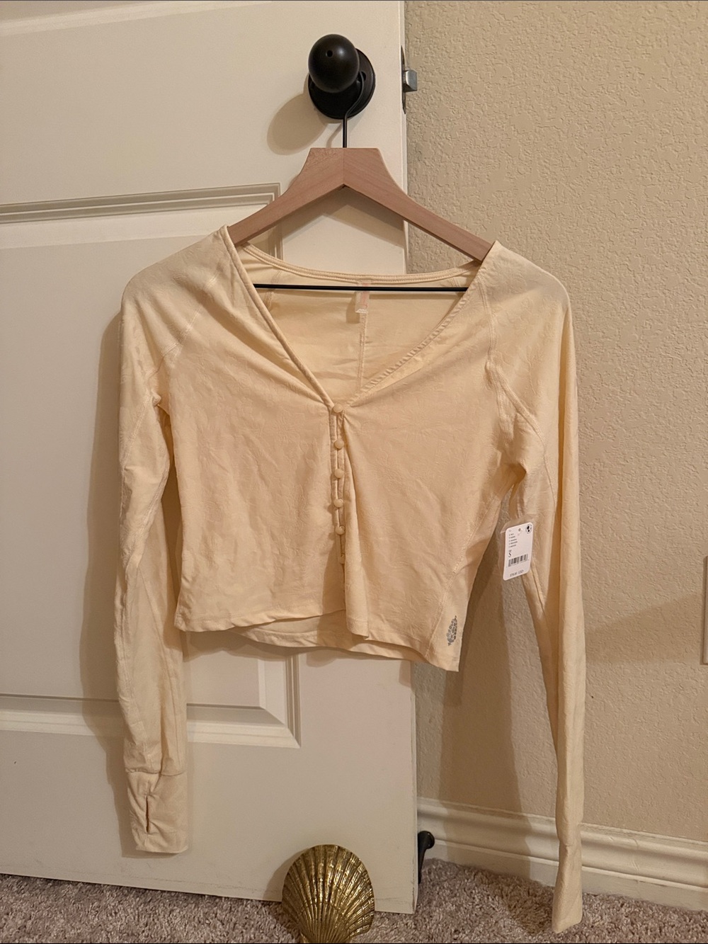 FP Movement by Free People Cream Button-Front Crop Long Sleeve Top